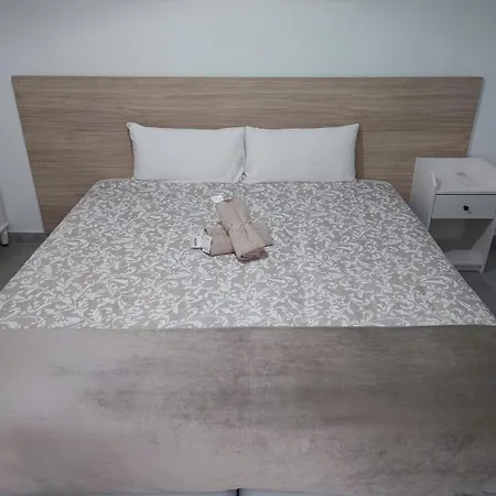 Sueno Dorado Apartment *